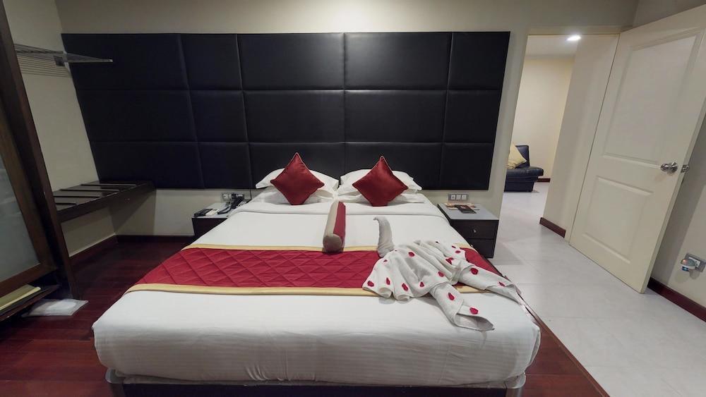 37Th Crescent Hotel Bengaluru Εξωτερικό φωτογραφία