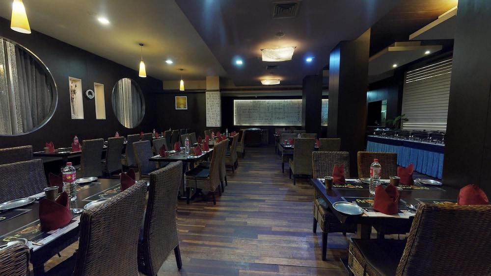 37Th Crescent Hotel Bengaluru Εξωτερικό φωτογραφία