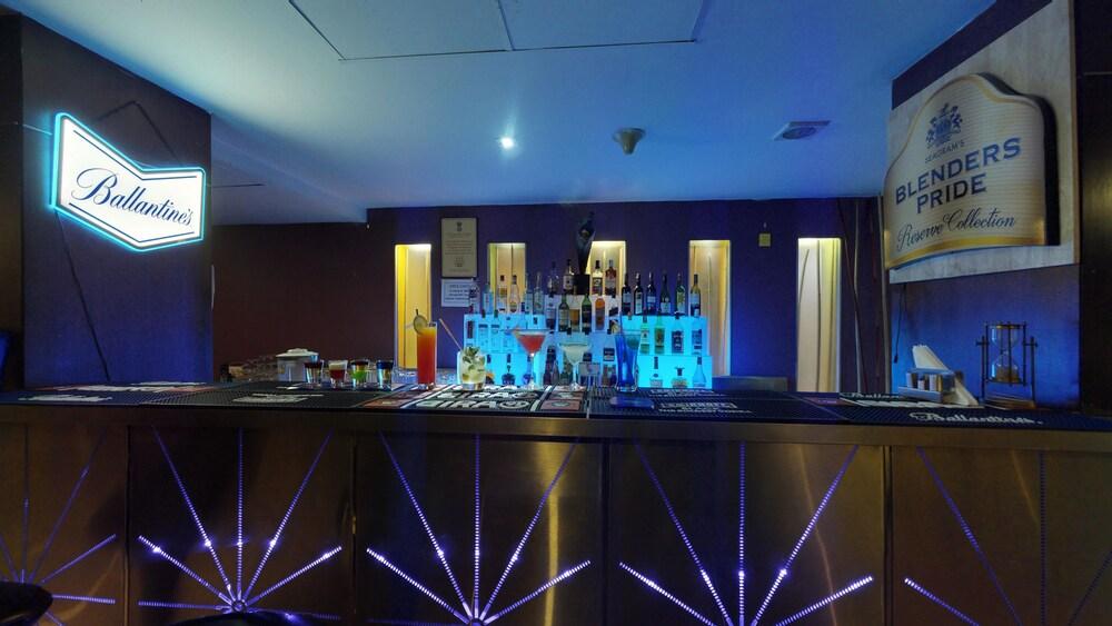 37Th Crescent Hotel Bengaluru Εξωτερικό φωτογραφία