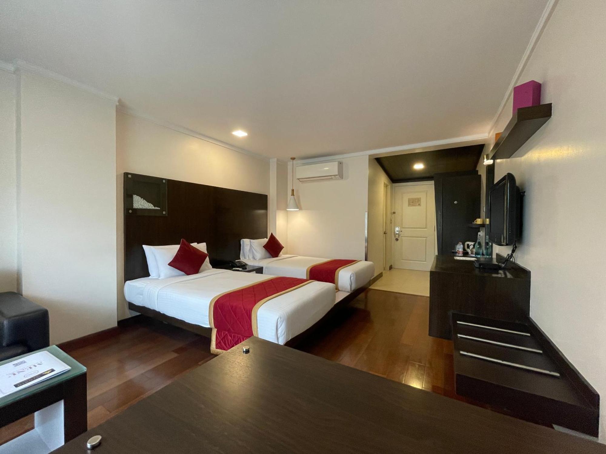 37Th Crescent Hotel Bengaluru Εξωτερικό φωτογραφία